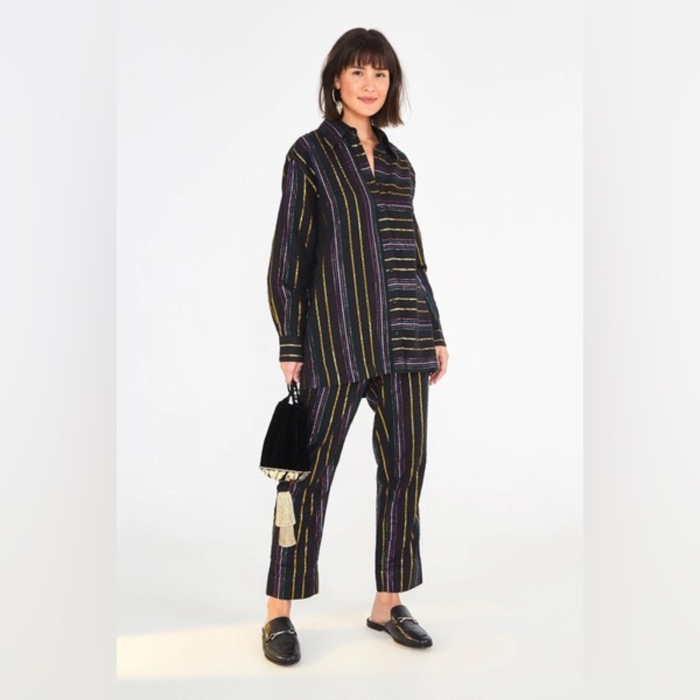 Brand New with tags - Farm Rio Lurex Stripe Shirt and Pants
Sz Medium